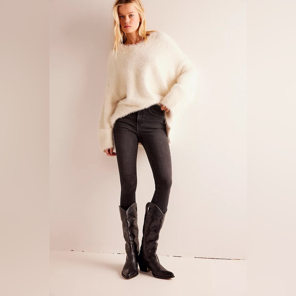 Free People Raw High-Rise Skinny